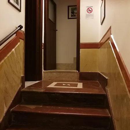 Gasthuis Palazzo Graziano Terrasini