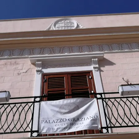 Gasthuis Palazzo Graziano Terrasini
